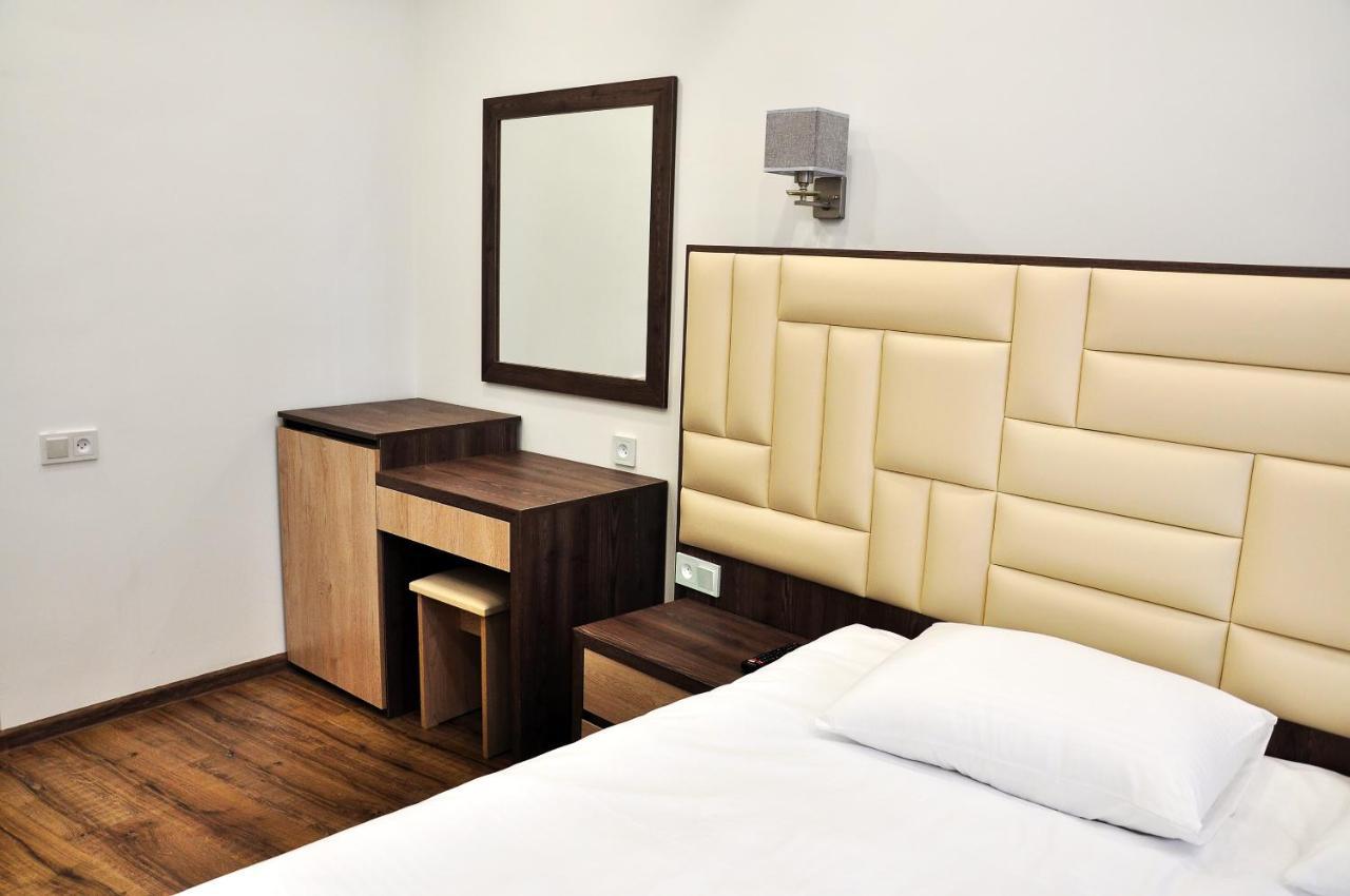 Vertoni Hotel Jerevan Eksteriør billede